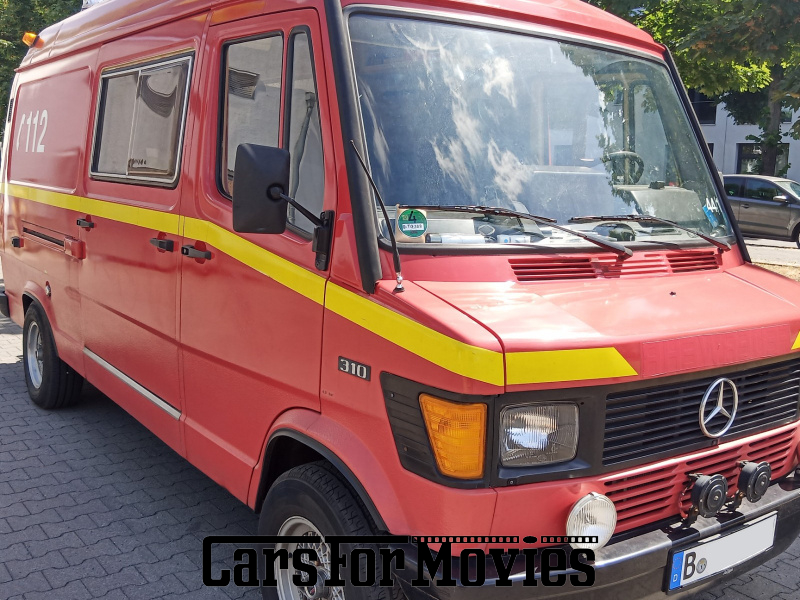 CarsForMovies | Mercedes Benz 310 1990 Deutschland Rot Schwarz Einsatzfahrzeug Feuerwehrfahrzeug West Berlin 6888 112 fire departement